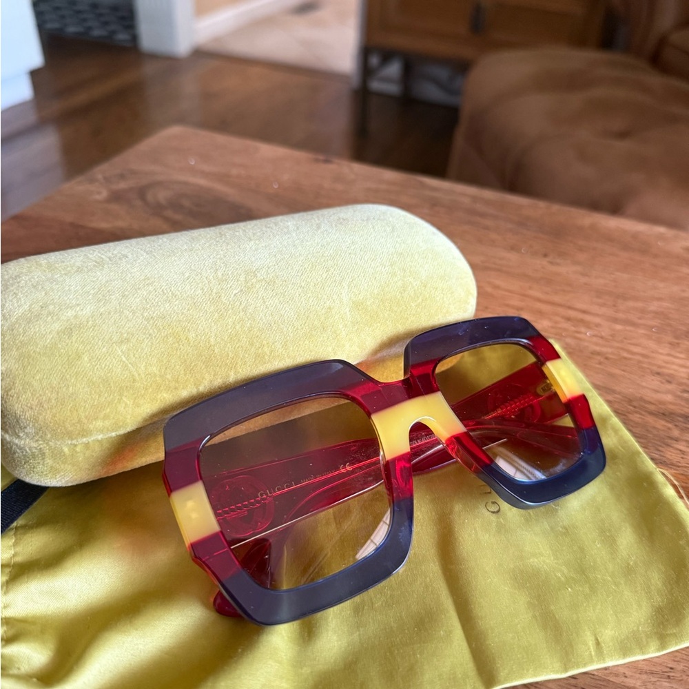 Gucci Interlocking G Logo Square Sunglasses